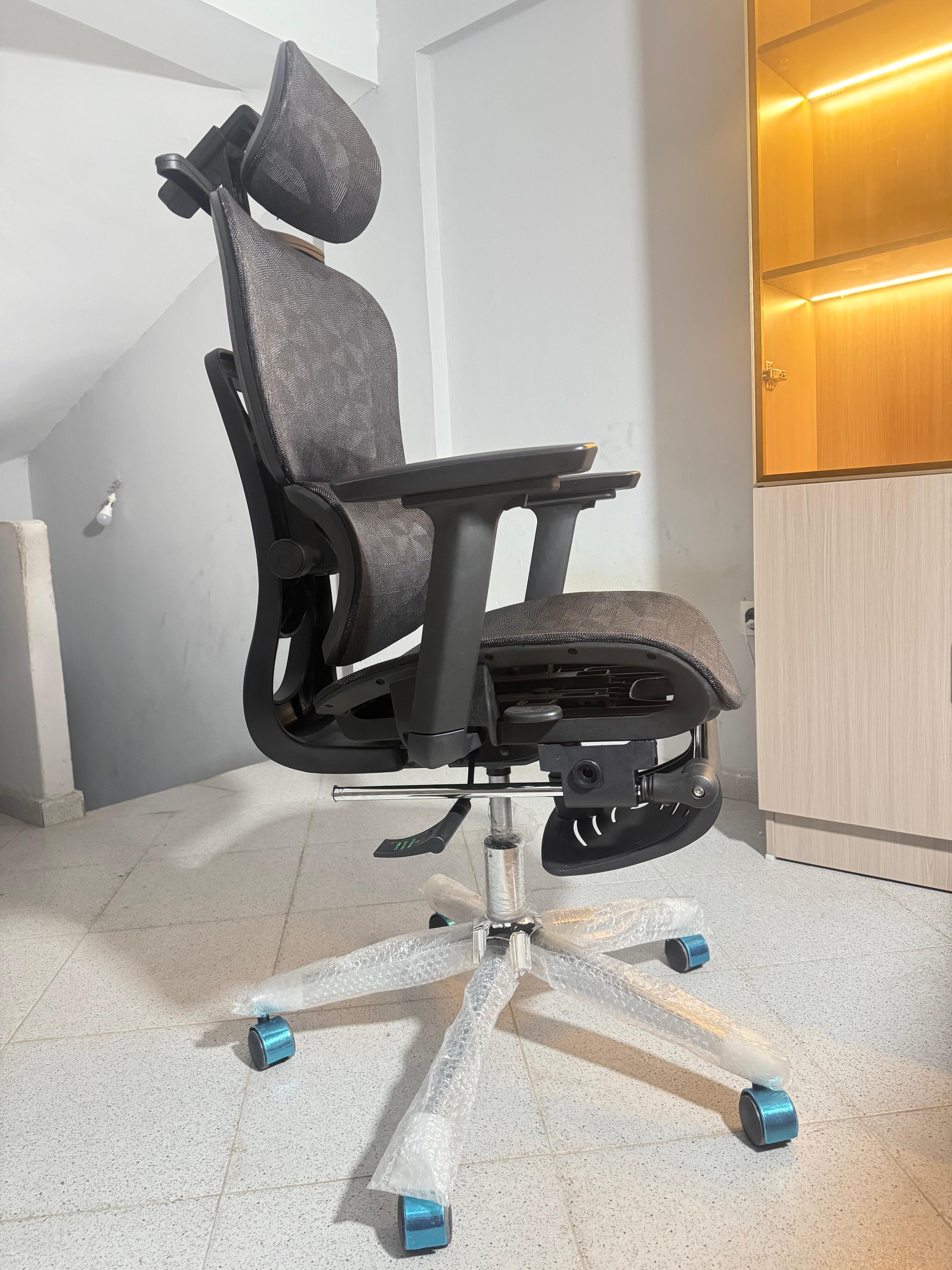 Fauteuil de bureau Ergonomique avec Repose-Pied Noir mat et Gris